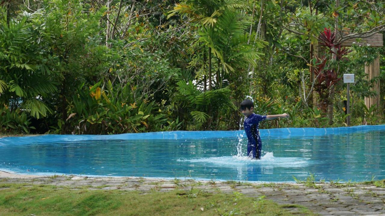"D'Bamboo Kamp" Desa Wisata Ekang Лагой Екстериор снимка