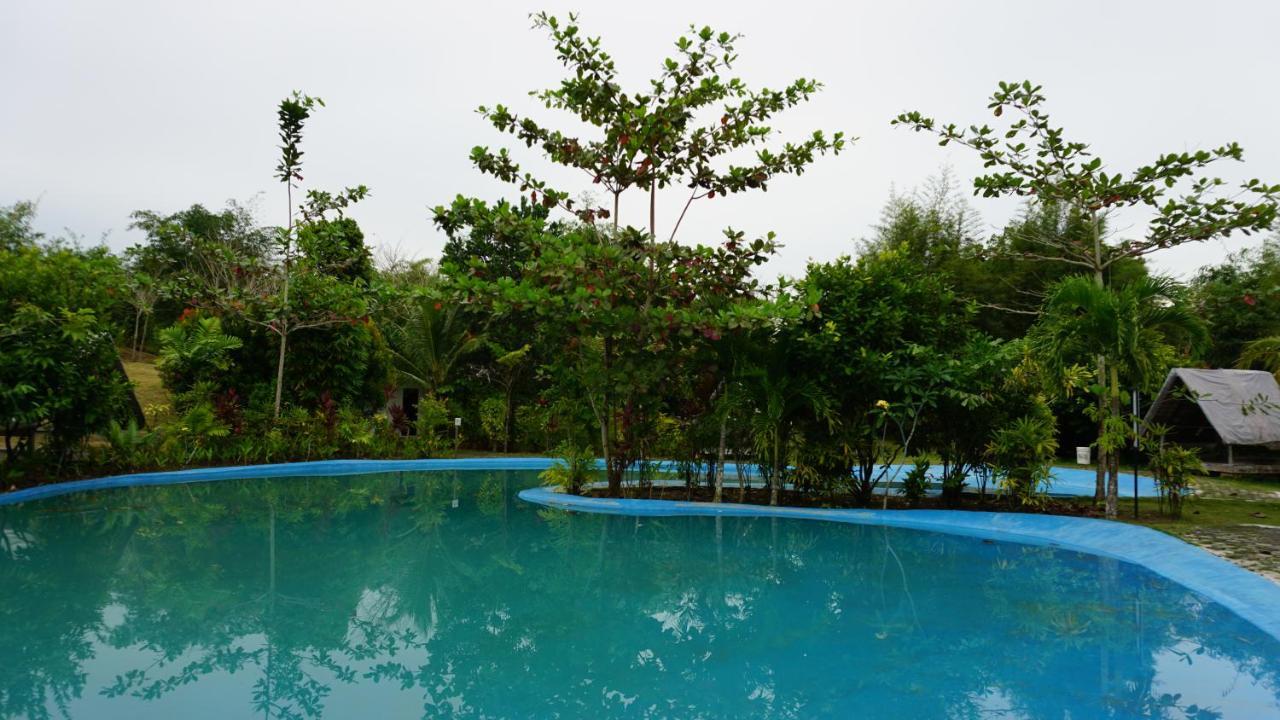"D'Bamboo Kamp" Desa Wisata Ekang Лагой Екстериор снимка